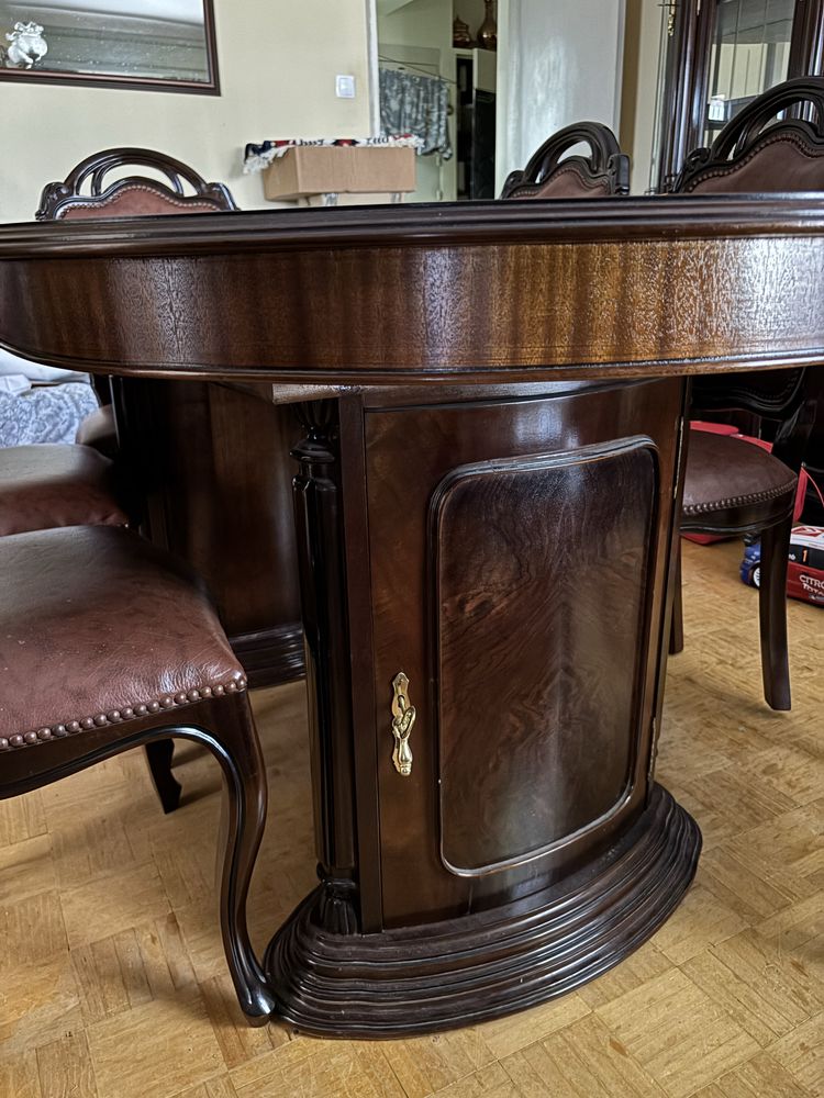 Mesa de jantar extensível e conjunto de 6 cadeiras