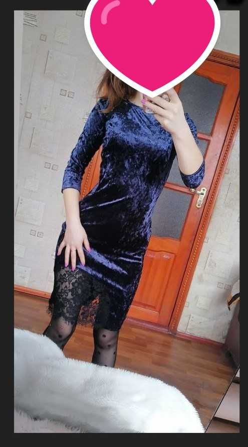 женское платье в темно-синем цвете новое с биркой