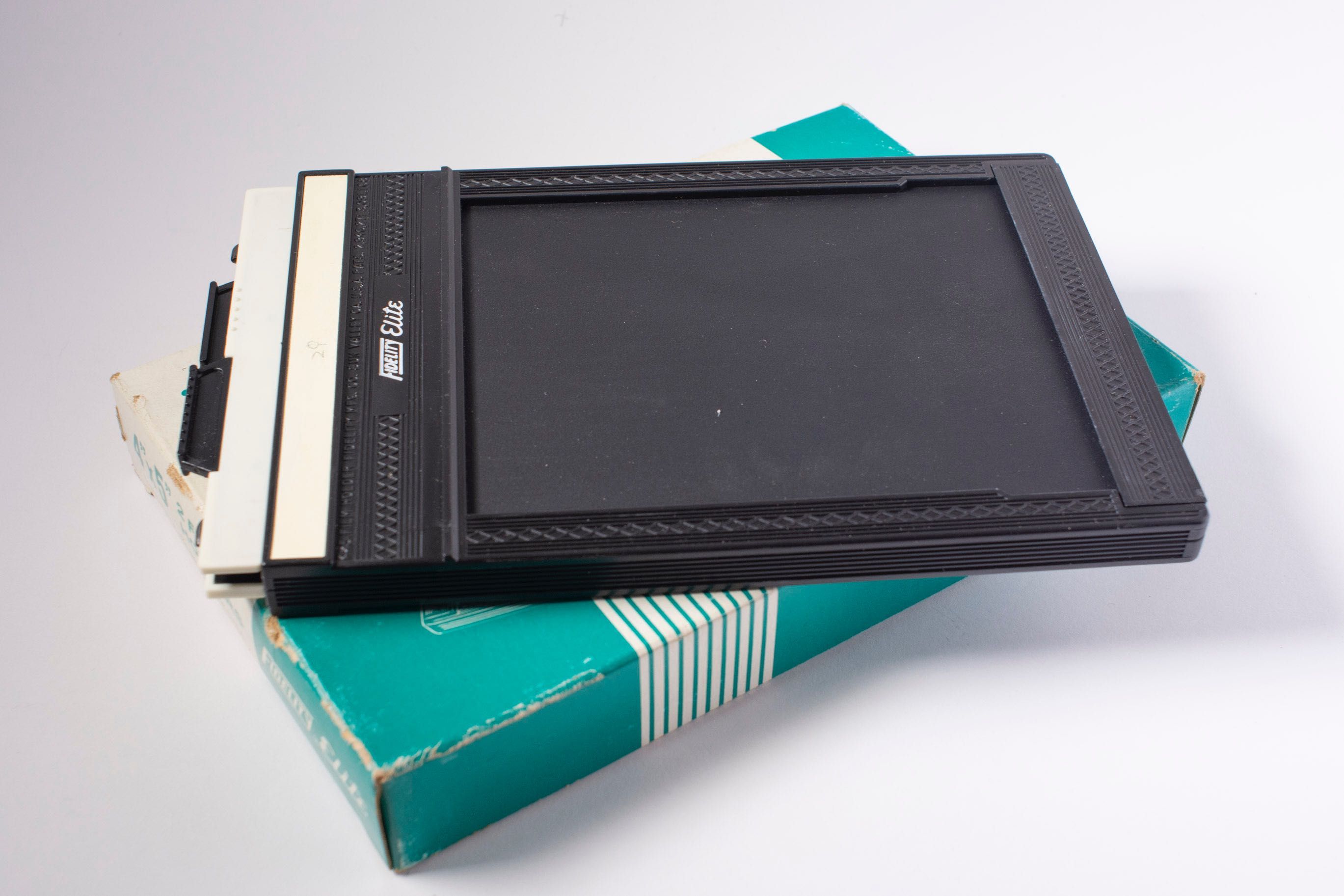 Kaseta do aparatu wielkoformatowego 4x5 Fidelity Elite