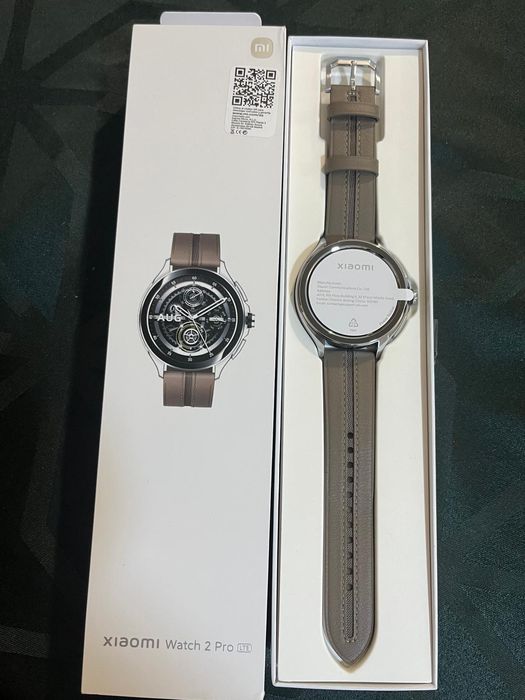 Xiaom Watch 2  Pro - 4G LTE Silver Case com correia de couro castanho