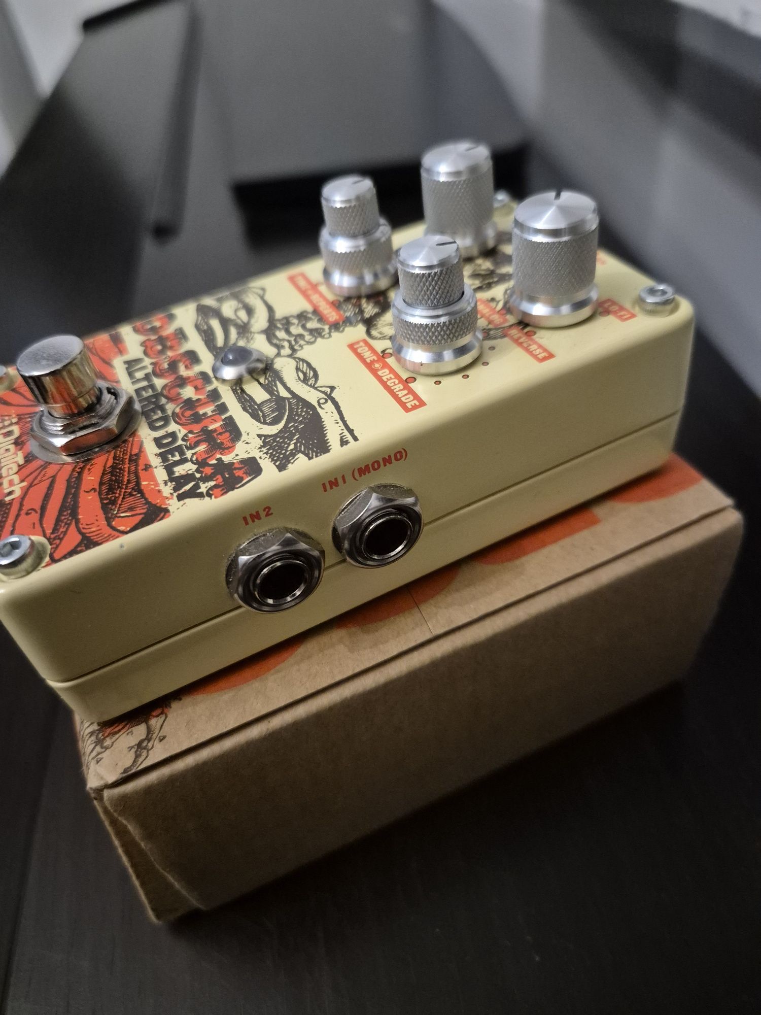 Digitech Obscura Altered Delay echo stereo kostka