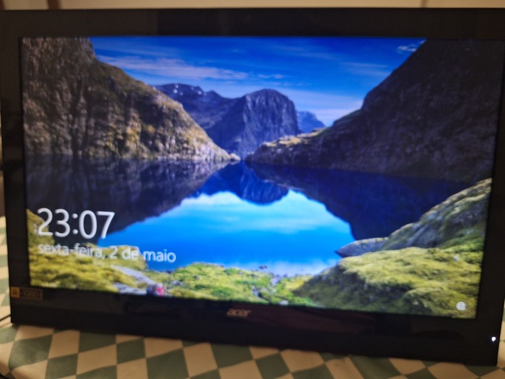 Acer Aspire Z1-623 Intel core i3 em bom estado