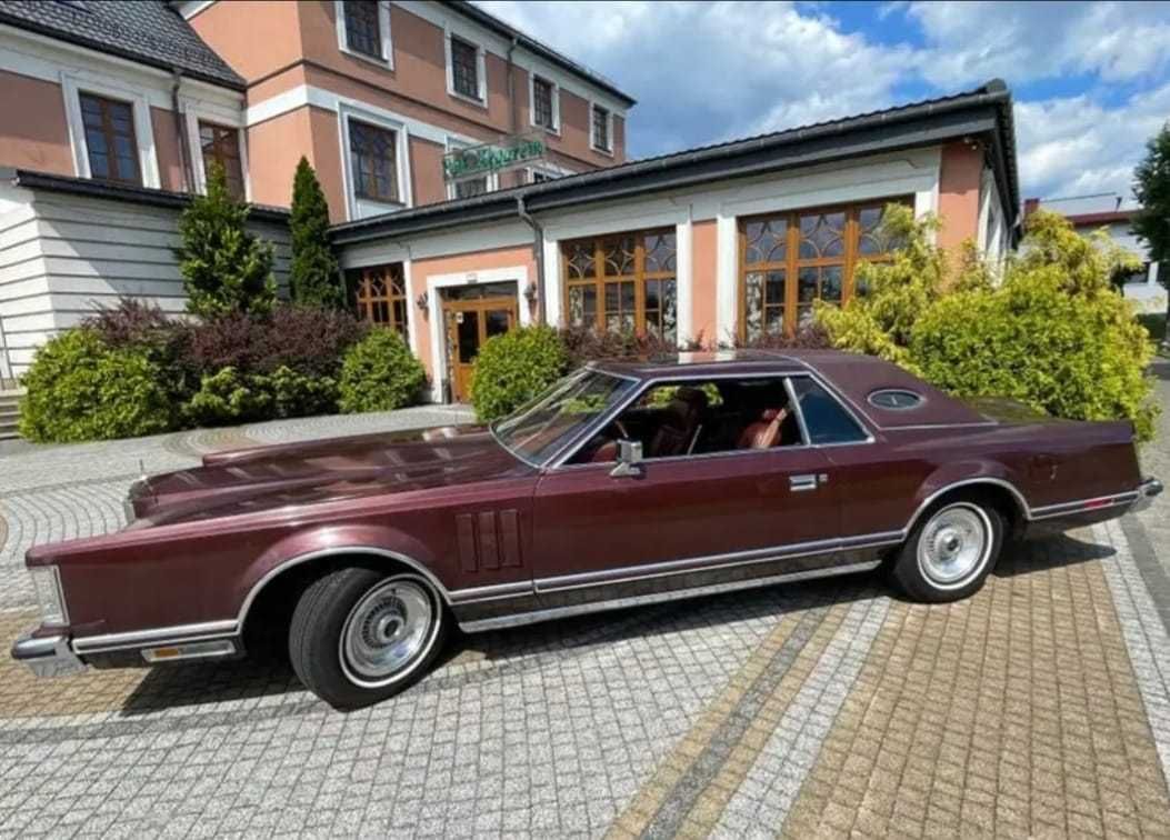 Auto do ślubu lub na imprezę - Klasyczny Lincoln Continental 77