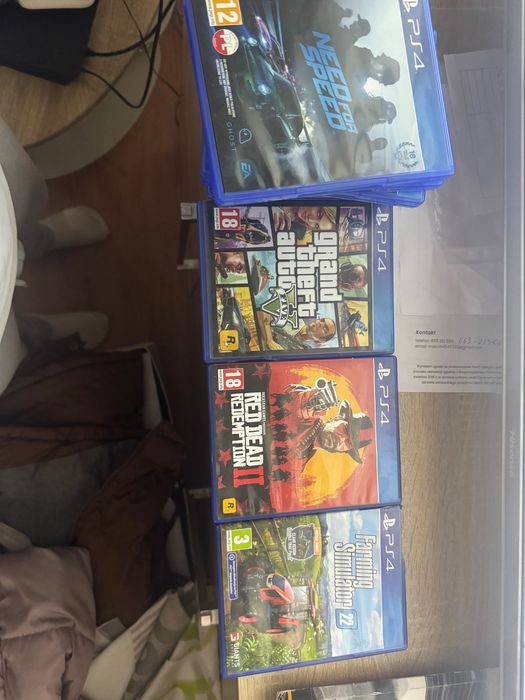 Ps4 pro z grami i padem odbiór wyłącznie osobisty