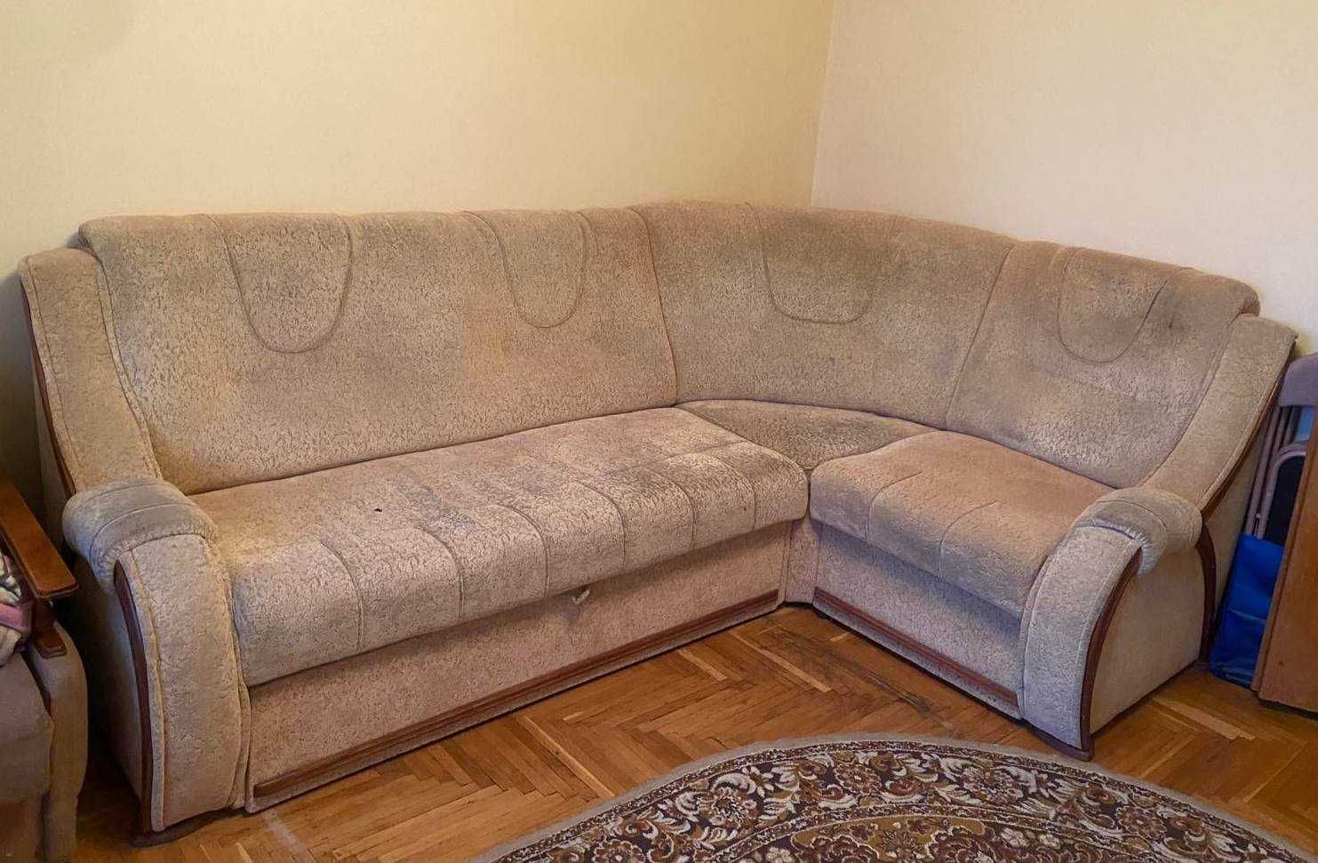 Продам диван б/у