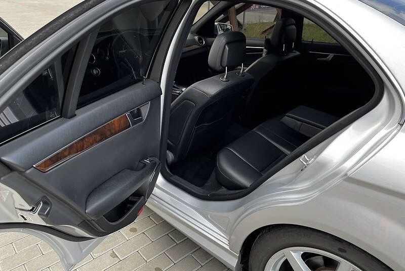 Mercedes-Benz C-Class 2014