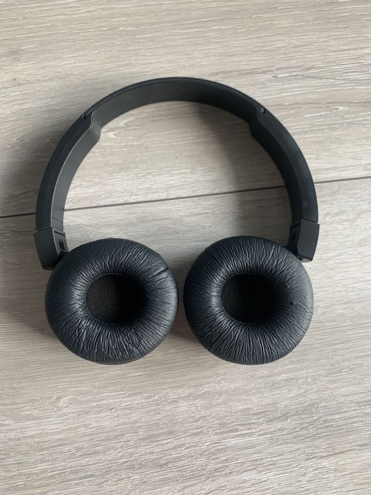 Słuchawki JBL 570BT bezprzewodowe