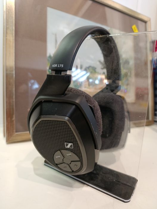 Słuchawki bezprzewodowe SENNHEISER RS 175 ze stacją zasięg 100m