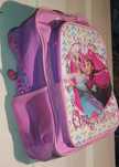 Mochila escolar de menina