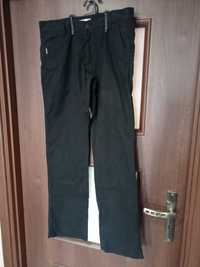 Czarne modne spodnie L/XL