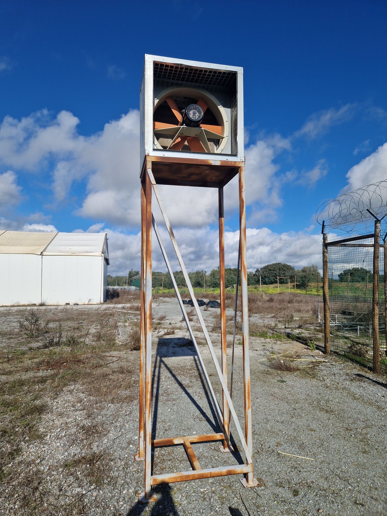 Vendese ventiladores industriale