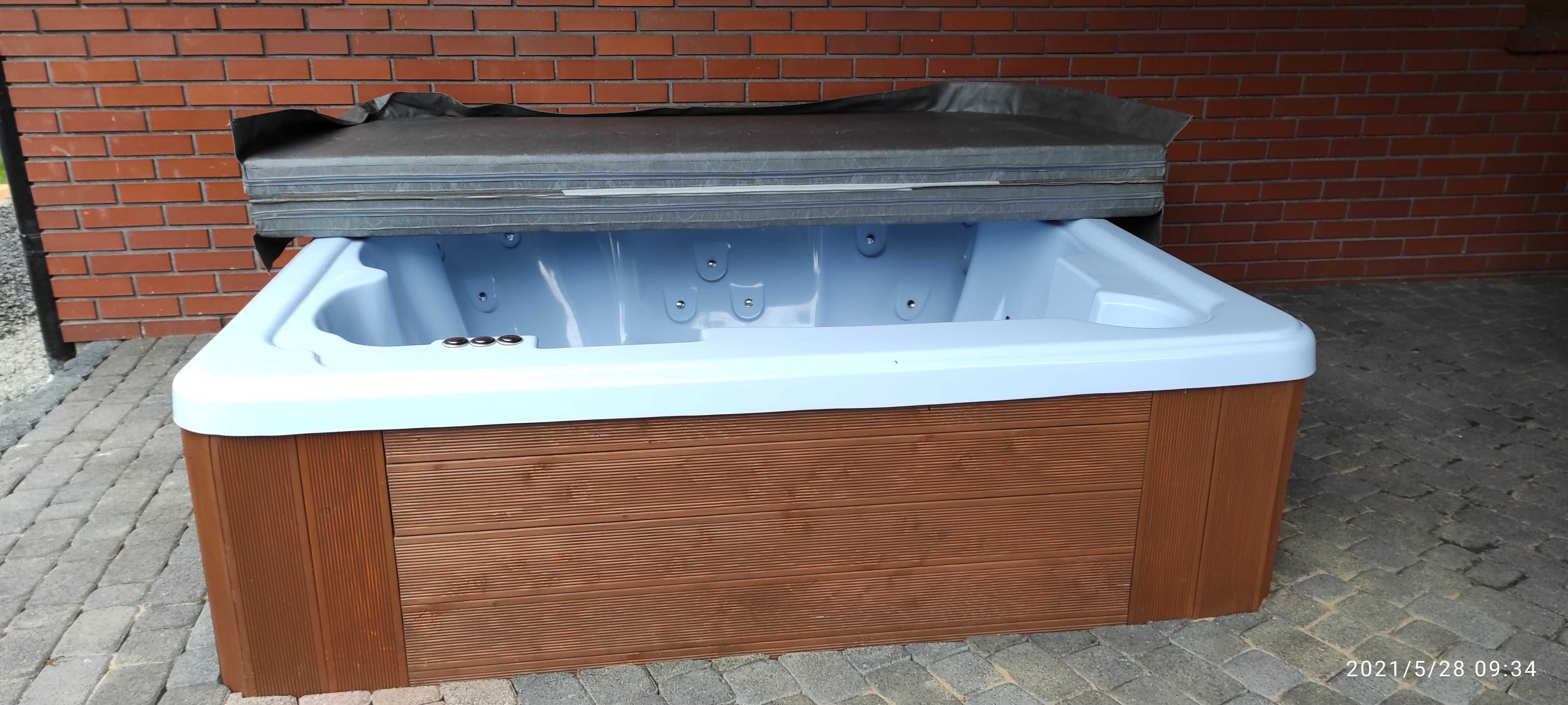 Jacuzzi duże ogrodowe 6 osób 2 rodzaje masażu basen balia ogród