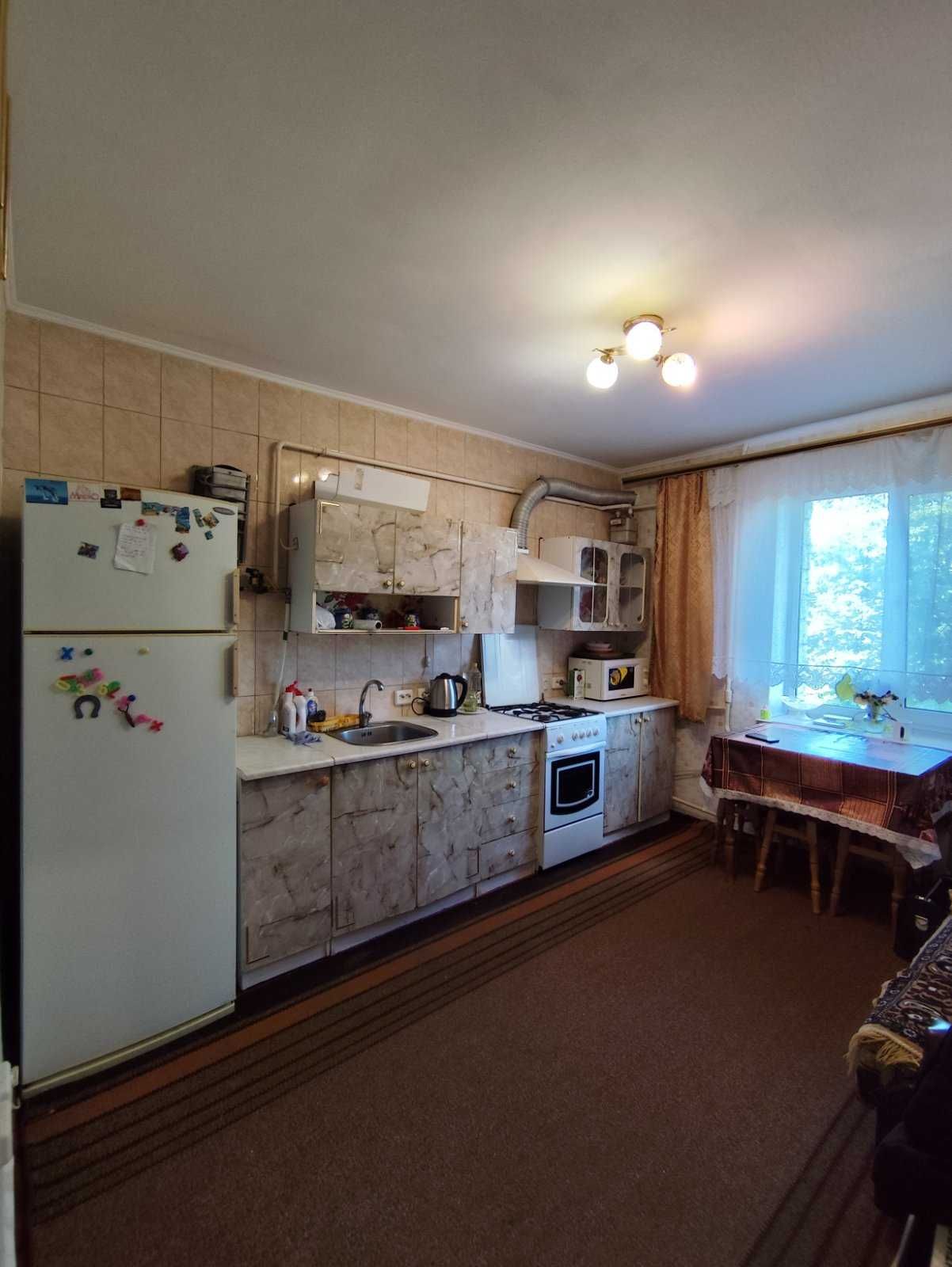 № 13681 - 1 к. квартира, Польова, Космонавтів, 5/9 пов., цегла
