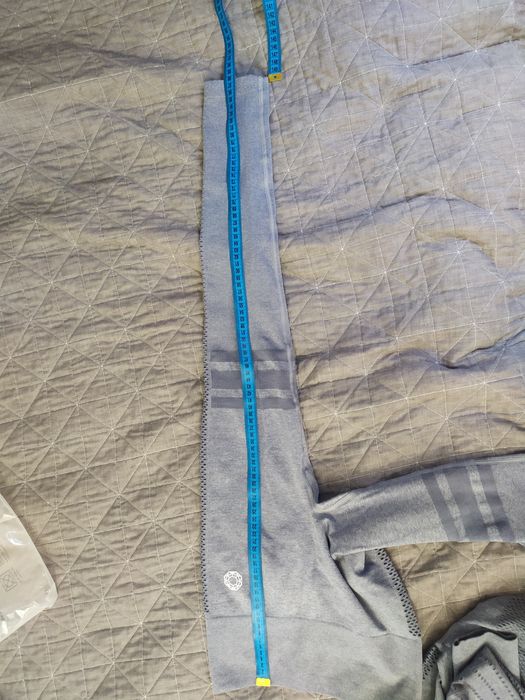 KOMPLET (legginsy+top) BEZSZWOWY Z SIATECZKĄ SZARY od MartiBikiniStore