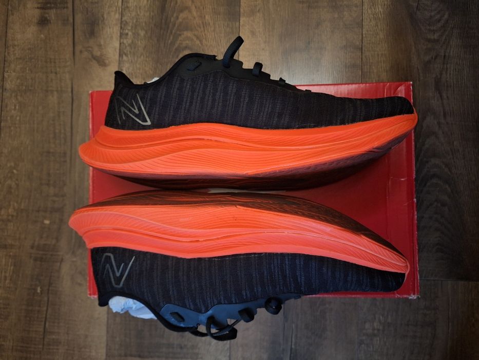 Кроссовки беговые new balance propel v4(US12)