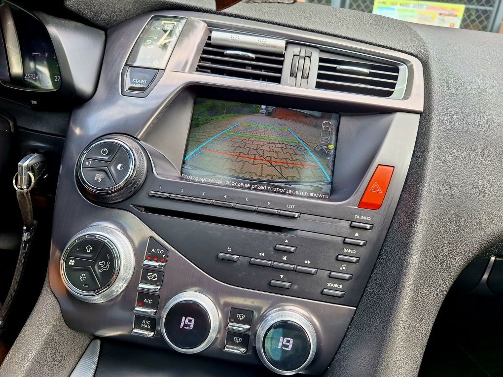 CITROEN DS5 2.0 HDI 163KM SportChic 4x4