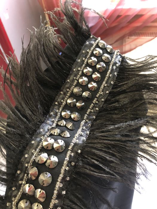 Шикарное платье , новое !