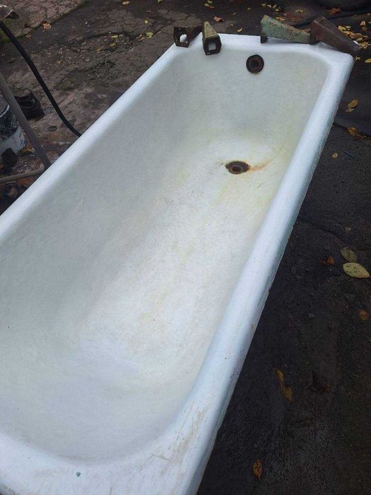 Ванна чугунная с ножками 170х70 Б/У