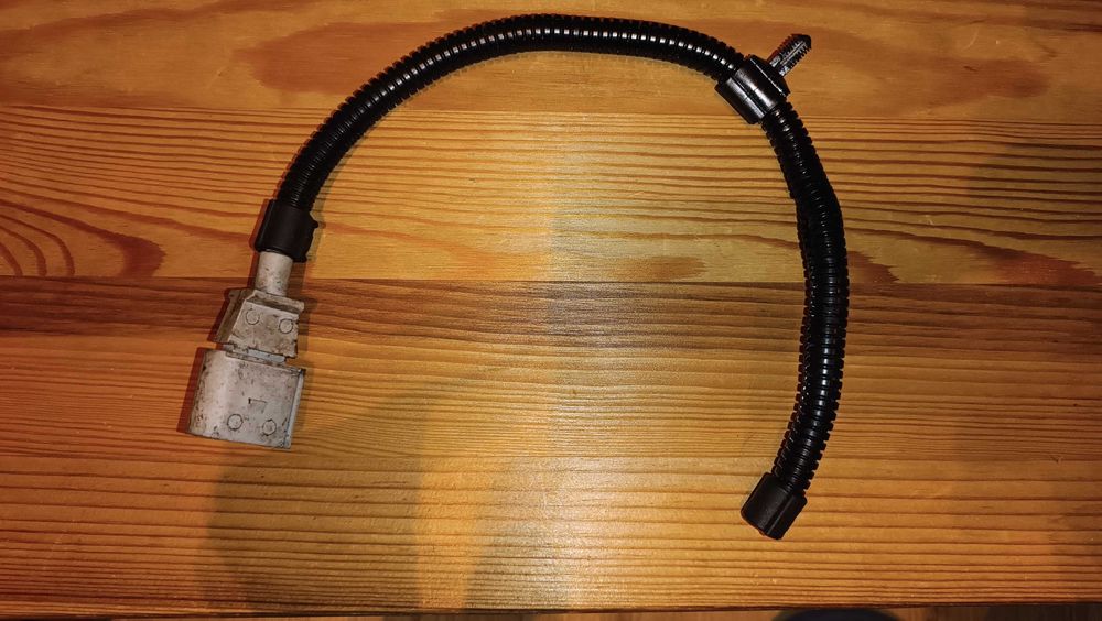 роз'єм  фішка  втичка датчика коленвала vw t5 т5