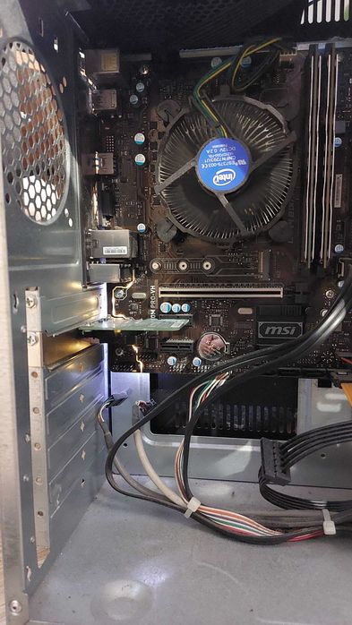 MSI B250M PRO-VH + i5-7400 + 16GB (2x8) RAM
