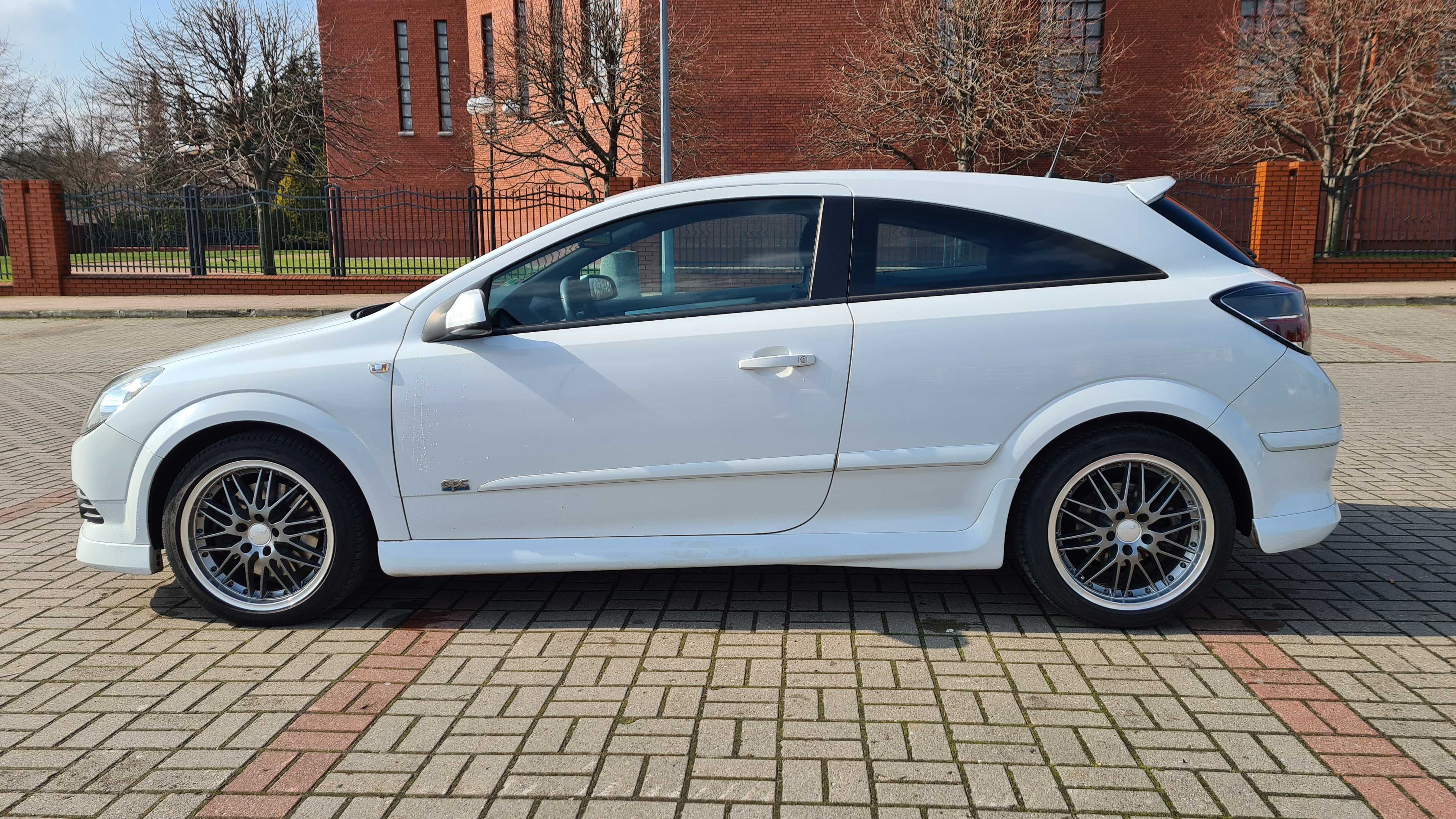 Opel Astra H GTC OPC line 1.9 CDTI 150KM