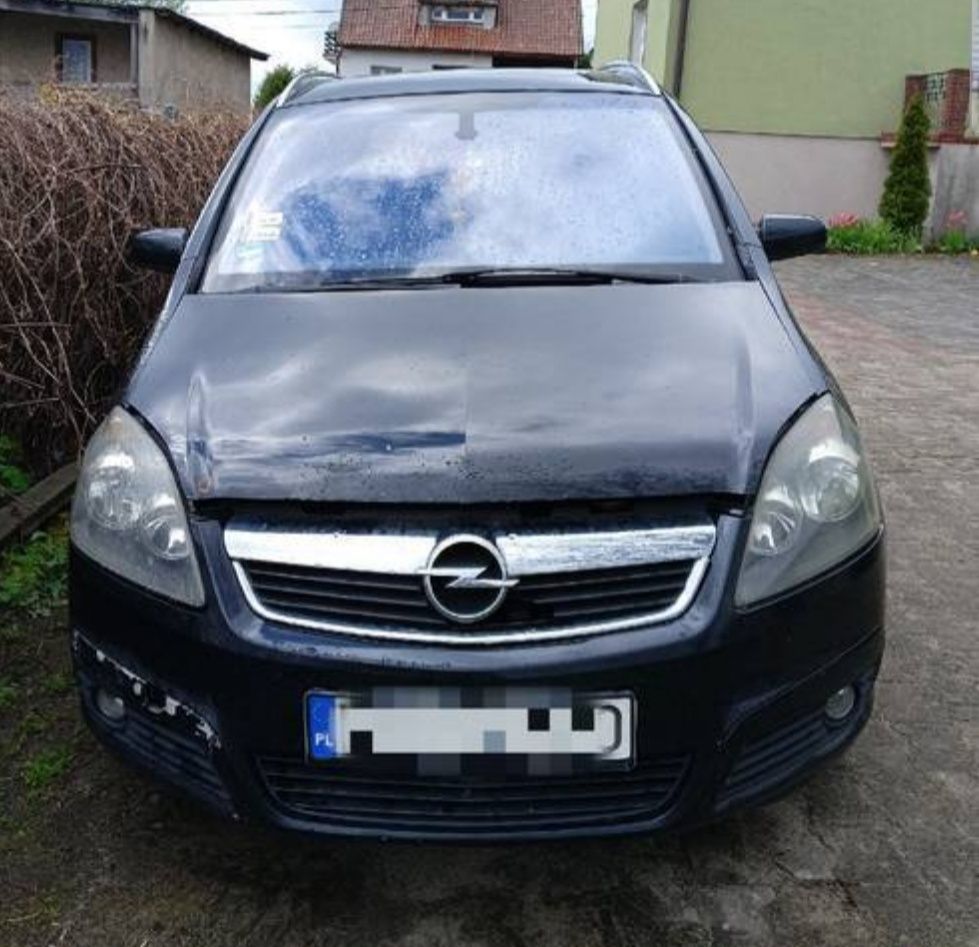 Opel Zafira 1.9 cdti 150km