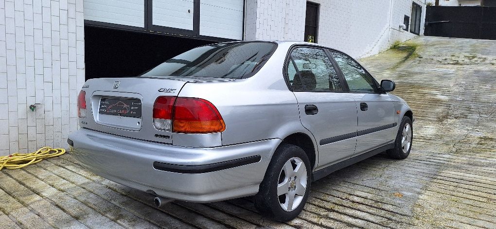 Honda civic 1.5 vtec