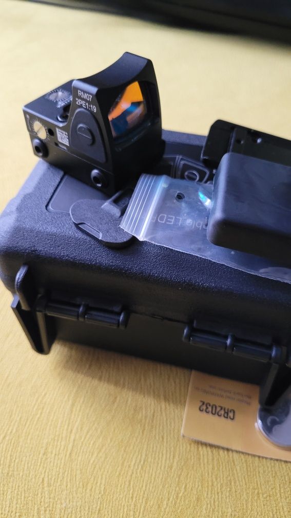 celownik kolimator RMR trijicon asg