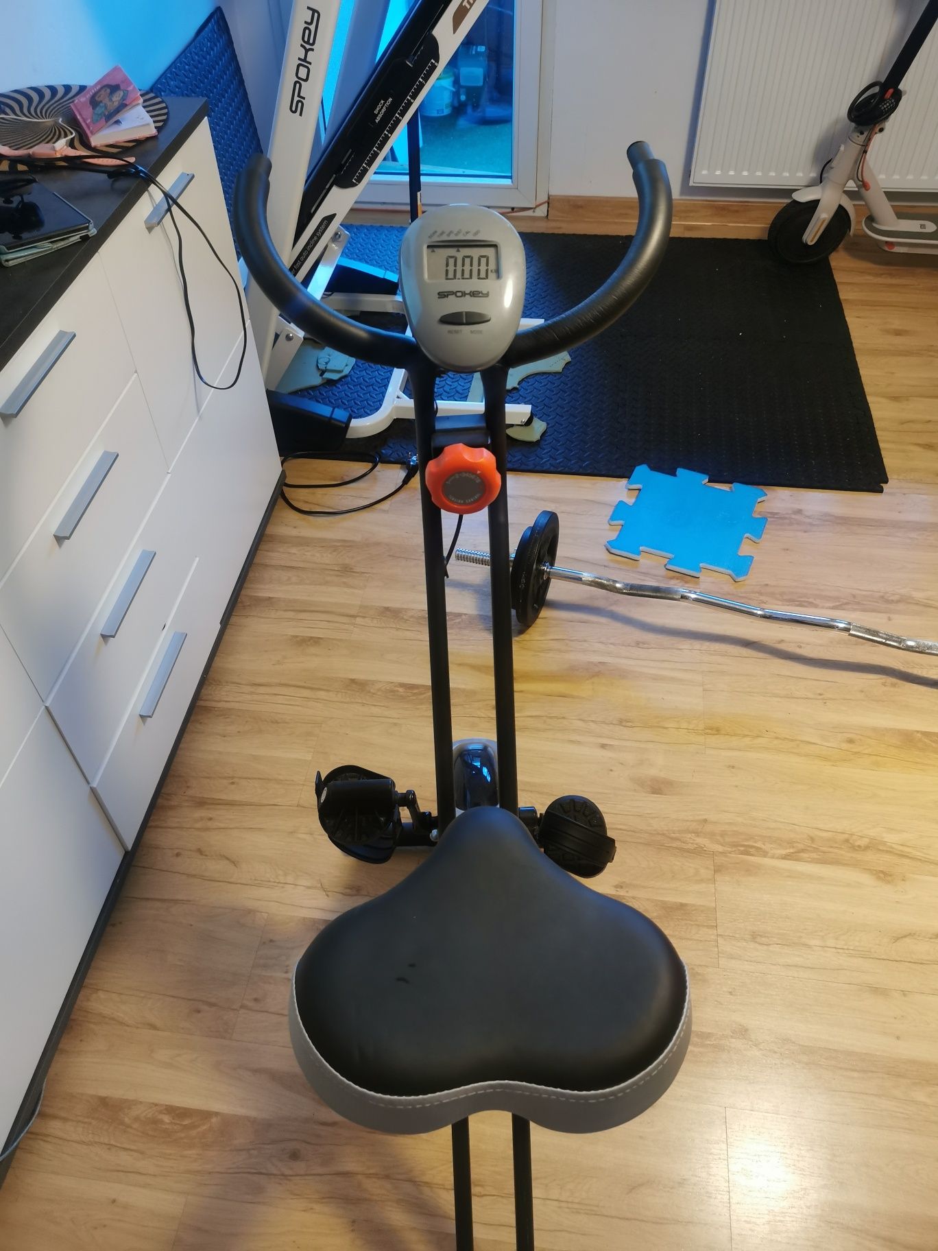 Rower magnetyczny SPOKEY XFIT+. składany