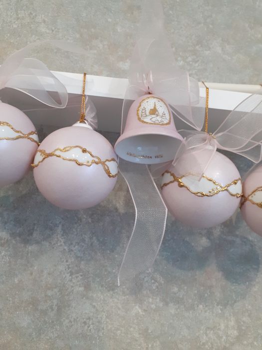 Новорічна,ялинкова порцелянова іграшка фарфор Німеччина.