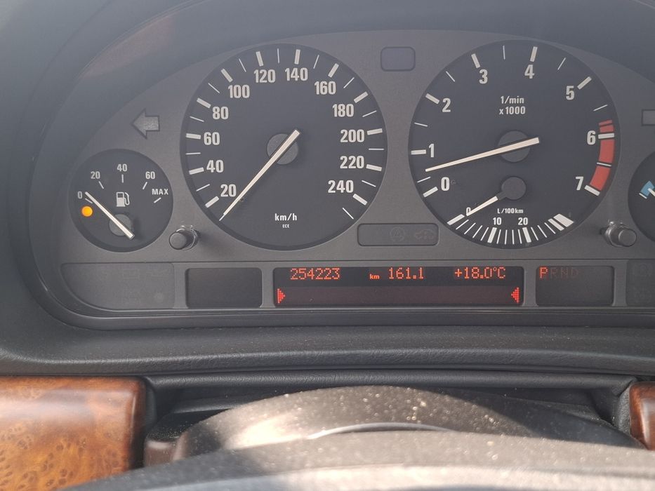 BMW e38 3.5 v8 1998r.