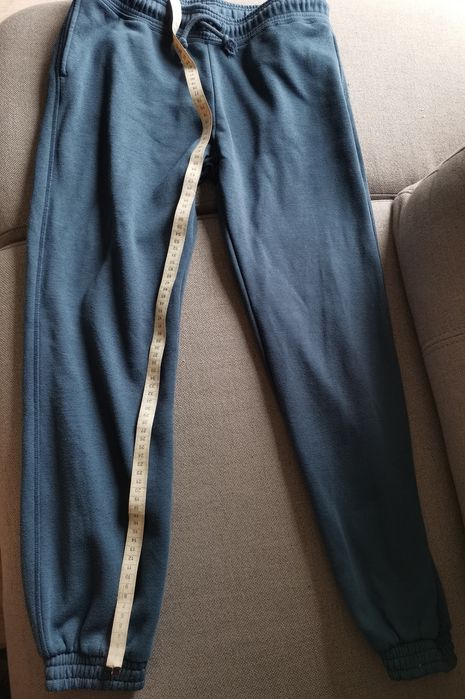 Spodnie dresowe roz. 158-164,stan bdb, 20zl