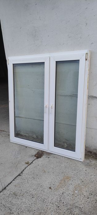 Okno białe  2 szyby Pcv