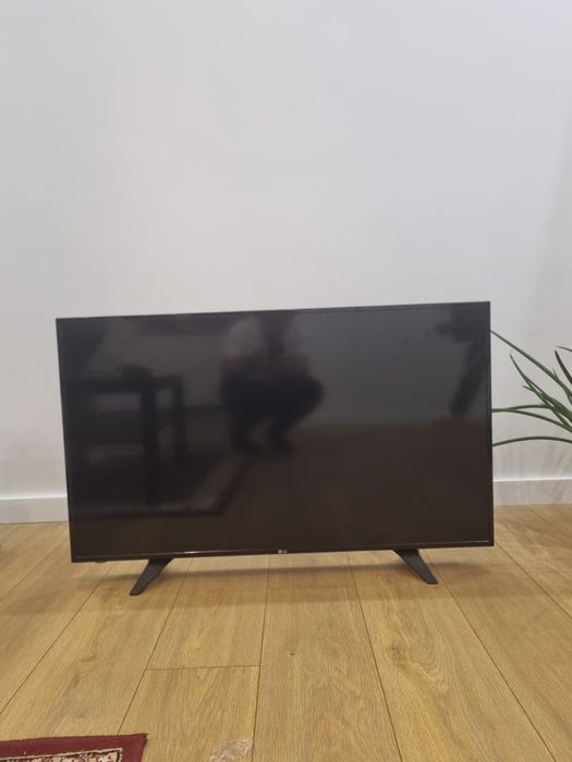 Televizor  LG LCD - LED 43LH500T