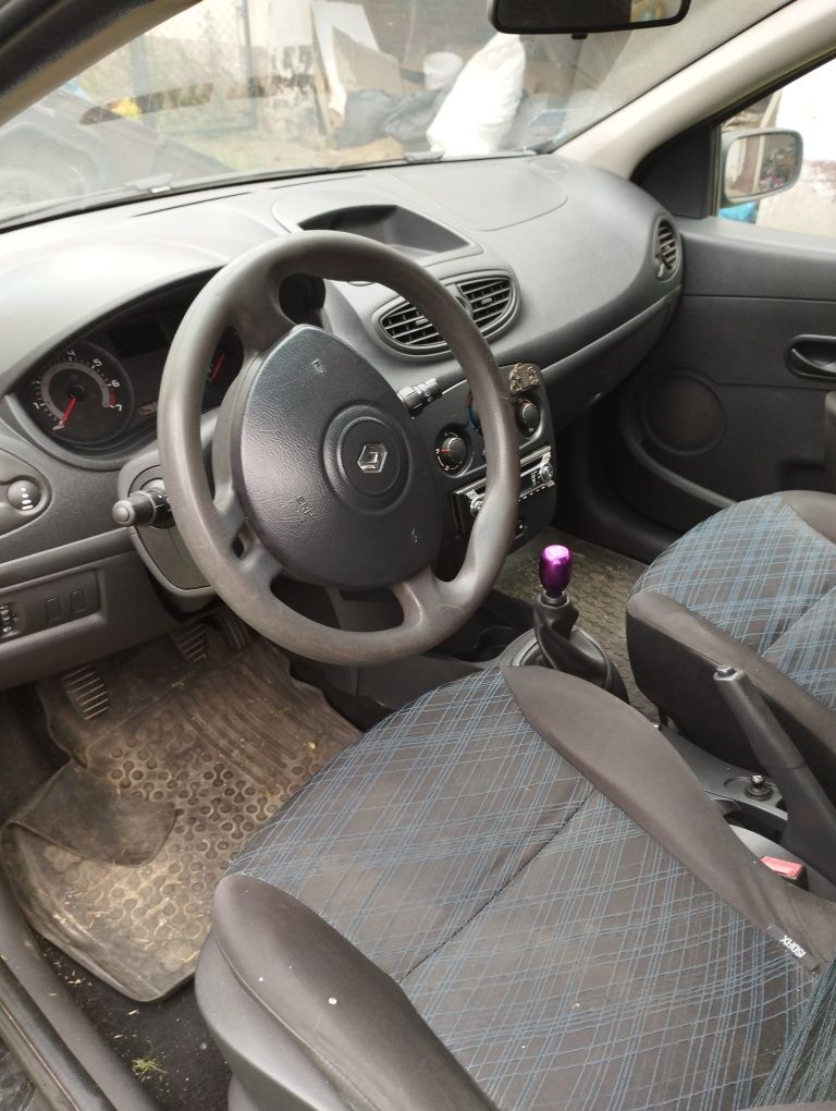 Renault Clio 1,4 benzyna +LPG