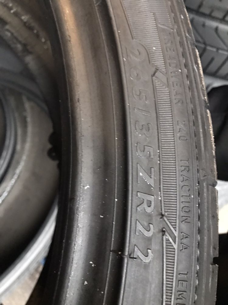 265/35/22 R22 Dunlop Sport Maxx 4шт