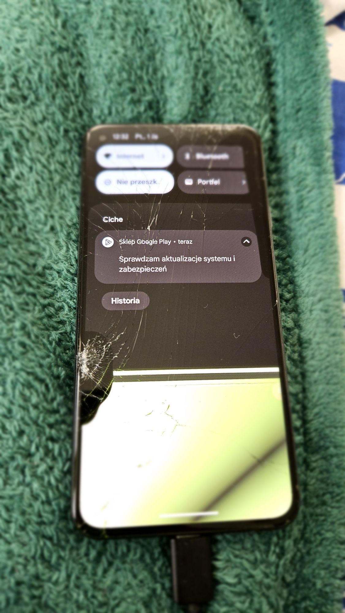 Google Pixel 5 - uszkodzony wyświetlacz, reszta sprawna