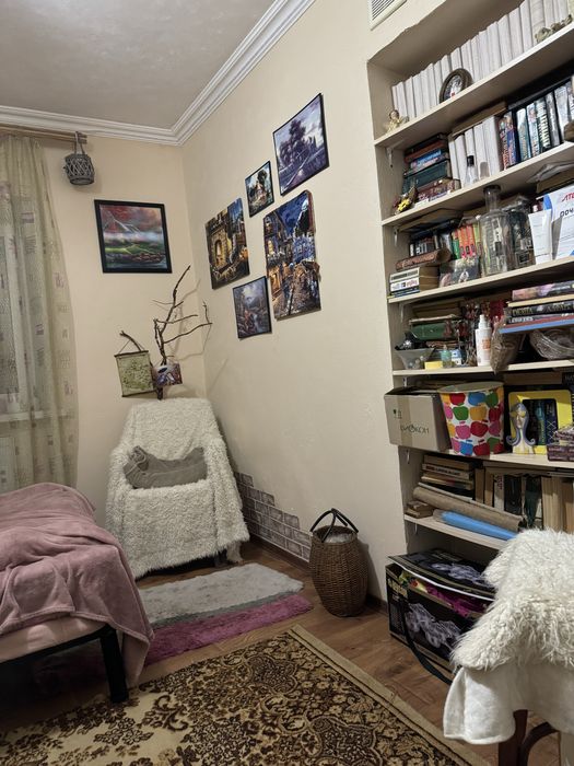 Продам будинок для великої родини.Гарний район міста.