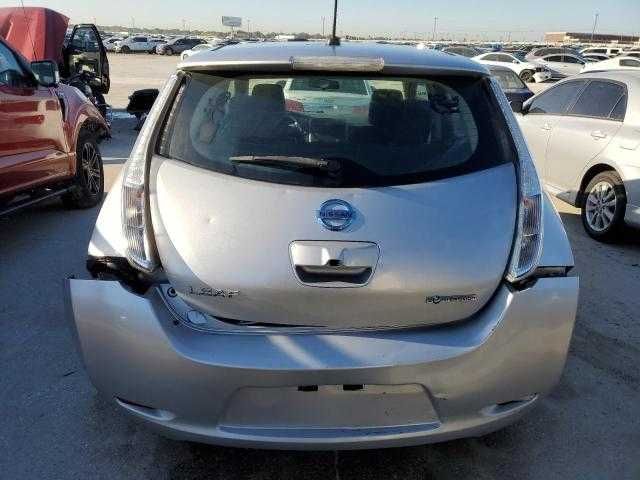 Nissan Leaf S 2015