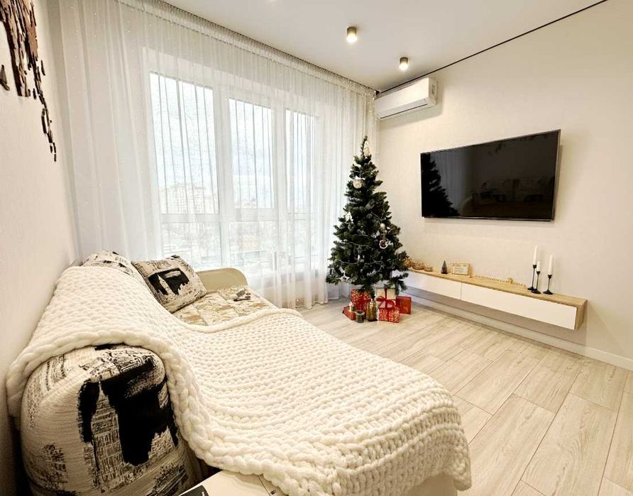 Трикімнатна квартира з якісним ремонтом у ЖК Гранд Бурже