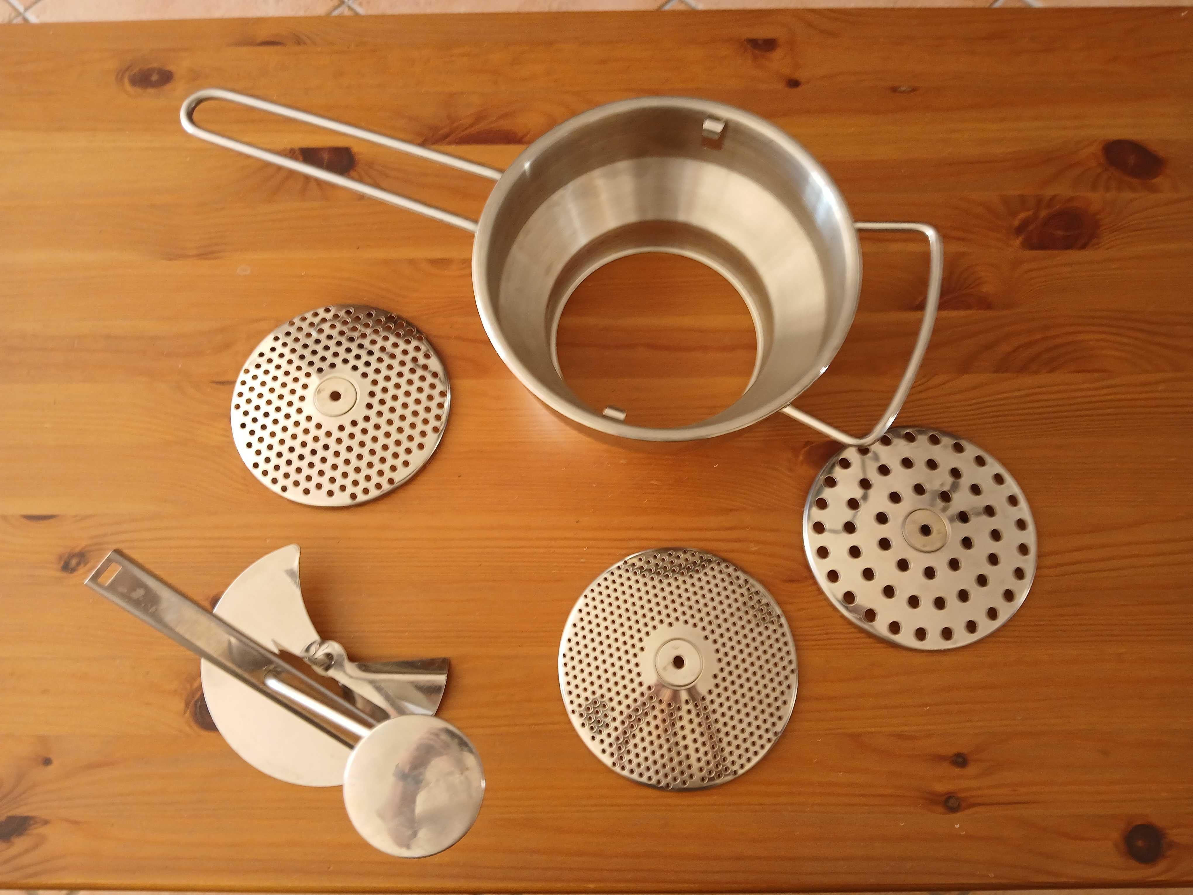 Passe Vite Aço Inoxidável de Cozinha