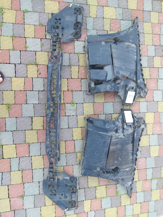 Bmw 5 G30 X3 G01 X5 G05 накладка під капотом жабо обдув заглушка БМВ