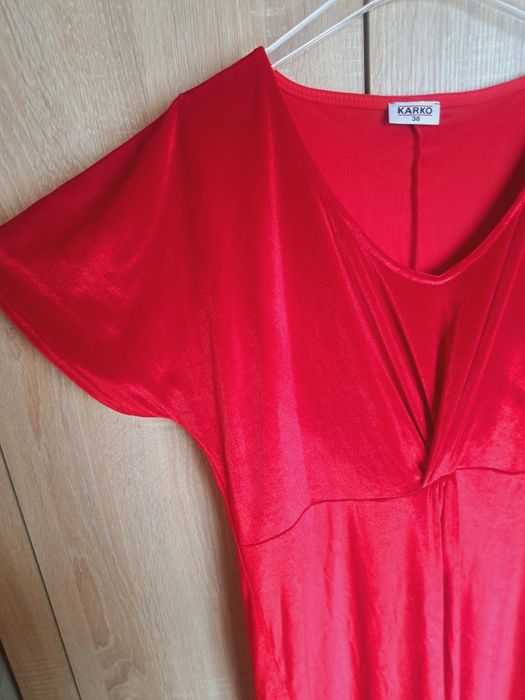 Elegancka czerwona sukienka maxi welurowa Karko 38 40 42
