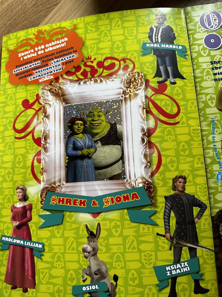 Kolekcjonerskie gazetki +album z naklejkami Shrek
