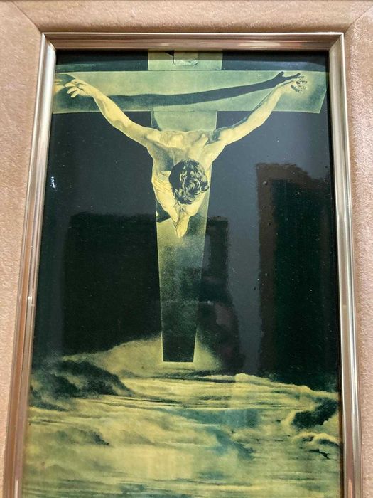 Quadro reprodução de pintura de Salvador Dali. Cristo a olhar o mundo!