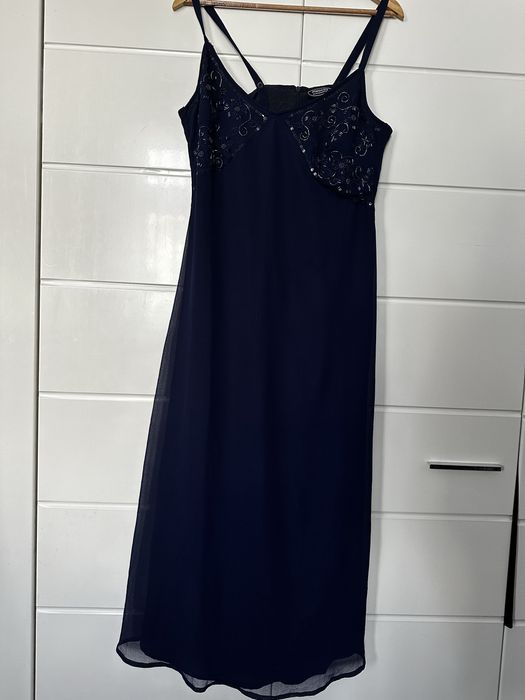 Elegancka granatowa sukienka z koralikami rozmiar XL