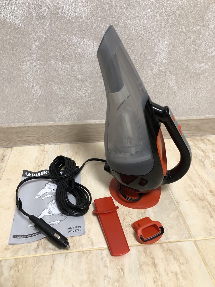 Автомобільний пилосос Black And Decker Vacuum Cleaner 1210