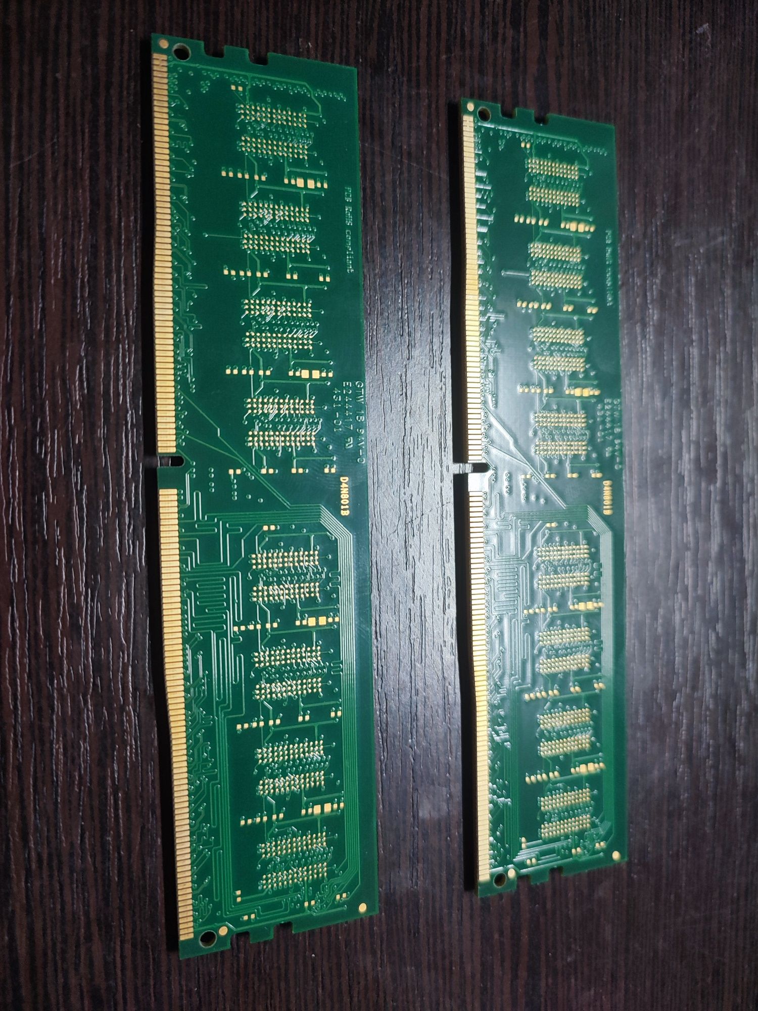 2 планки оперативной памяти DDR4 по 4GB GOODRAM 2133, GR2133D464L15SG