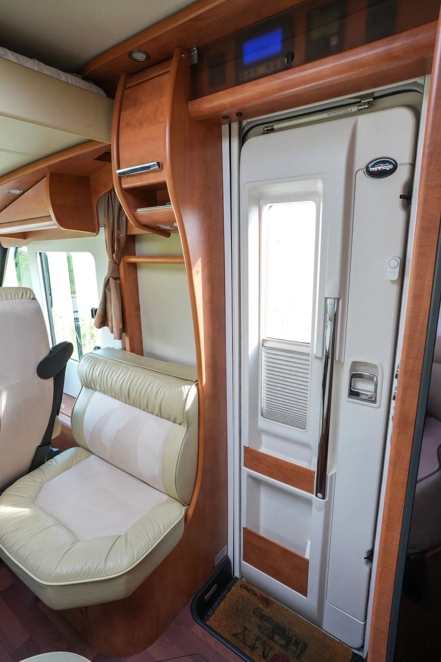 Carthago CHIC C-LINE  CARTHAGO CHIC C-LINE, 4 Miejscowy, DMC 3500kg , na kat. "B"