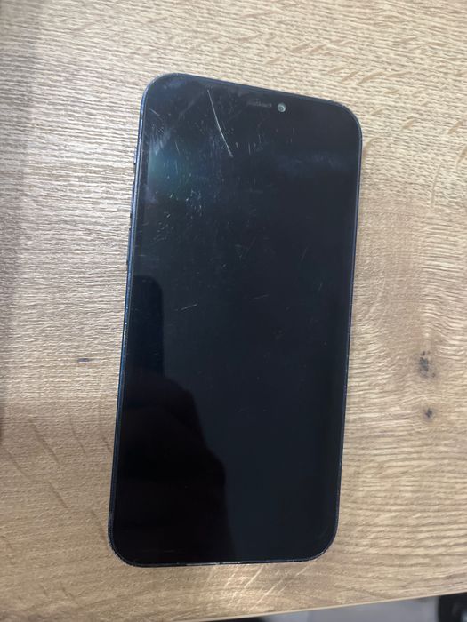 IPhone 11 + AirPods 2 pro